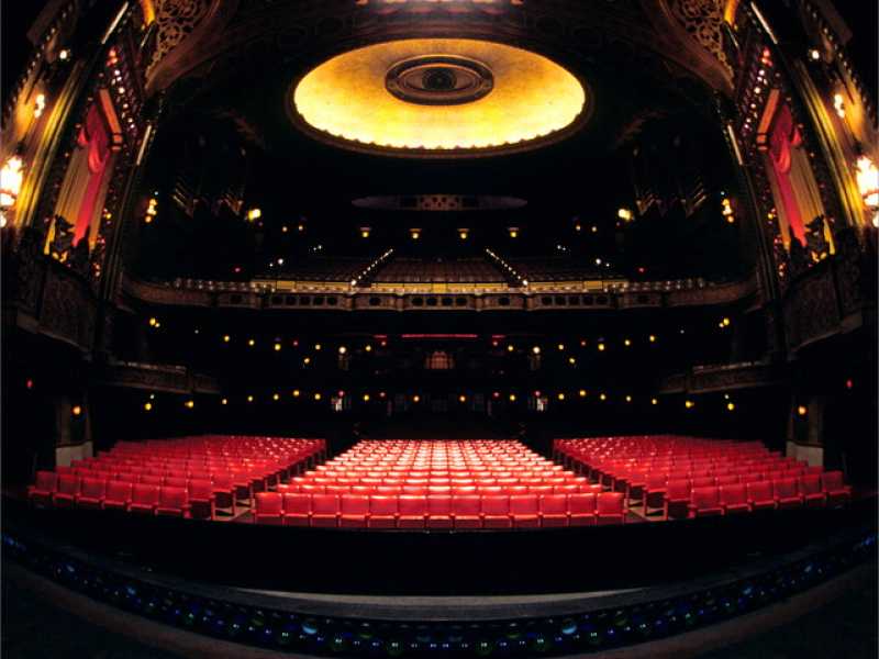 Alabama Theater, Birmingham (foto di Bahman Farzad via Flickr)