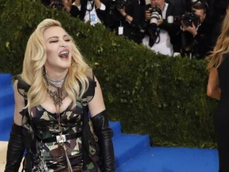 Madonna al Met Gala (foto LaPresse)