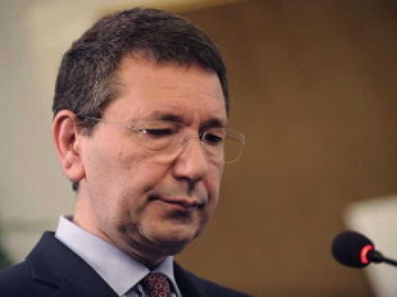 Marino fa dimettere l’assessore che poteva salvare Roma dal default