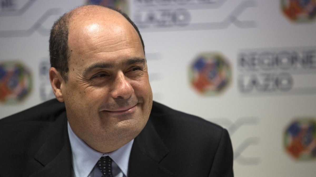 Immagine di Zingaretti fa prove di leadership e attacca Renzi: “Semplice far quadrare i conti del governo con i tagli agli enti locali”
