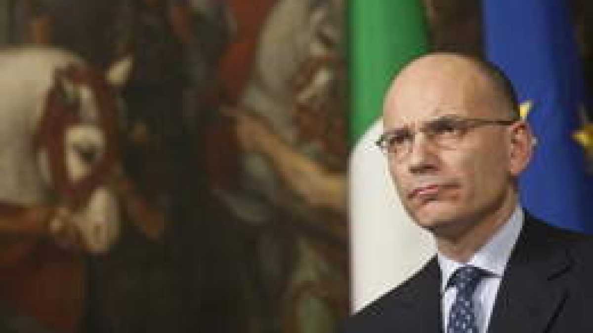 Immagine di Letta: "Chi vuole il mio posto lo dica"