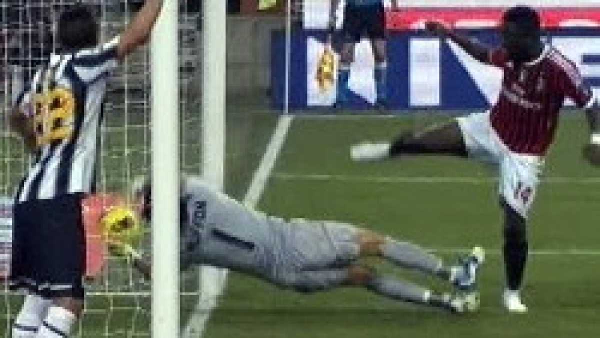 Immagine di Il fair play di Buffon, il cugino di Gerrard e un appello a Severgnini