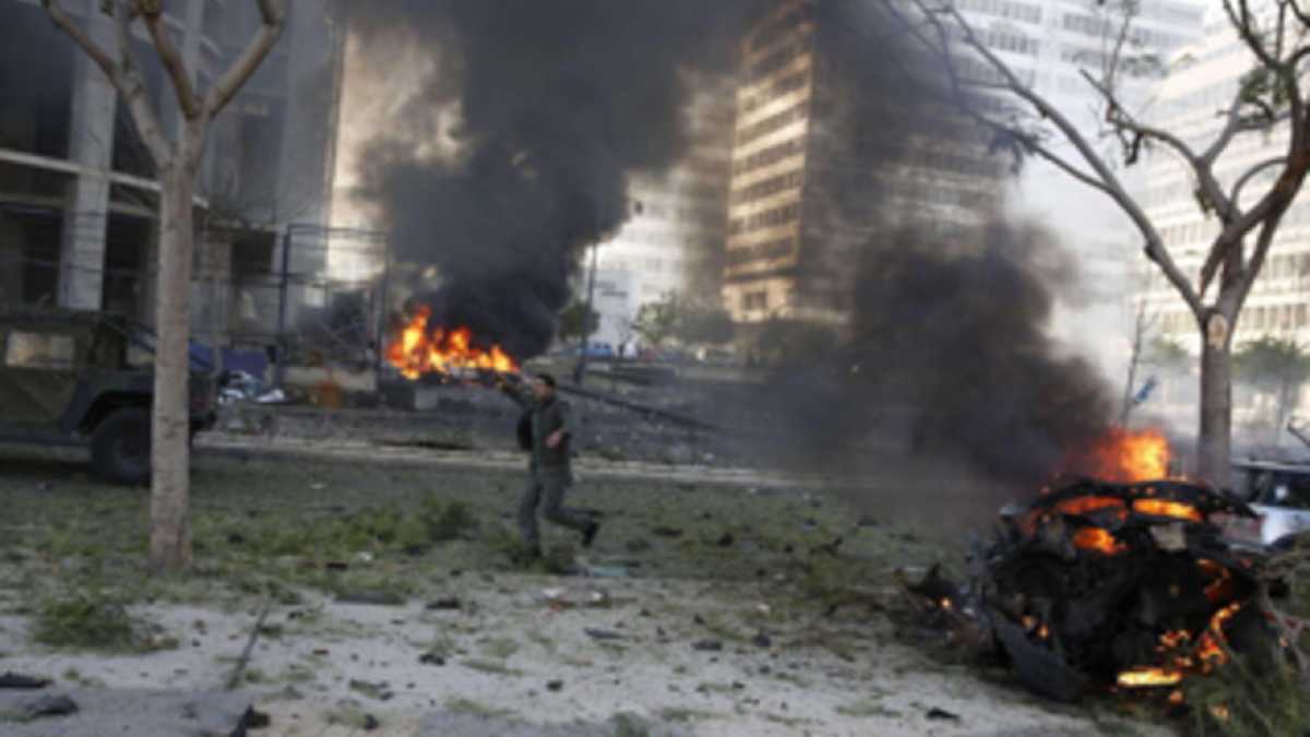 Immagine di Almeno otto morti per un'autobomba esplosa a Beirut