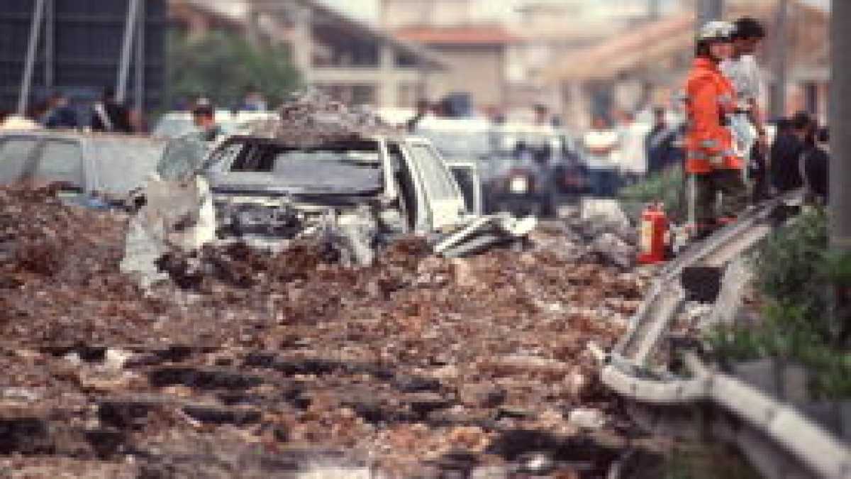 Immagine di Inchiesta su una Trattativa al di sotto di ogni sospetto