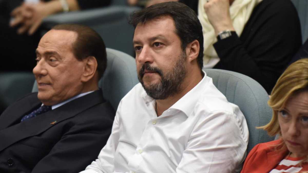 Immagine di Elogio dell’inciucio
