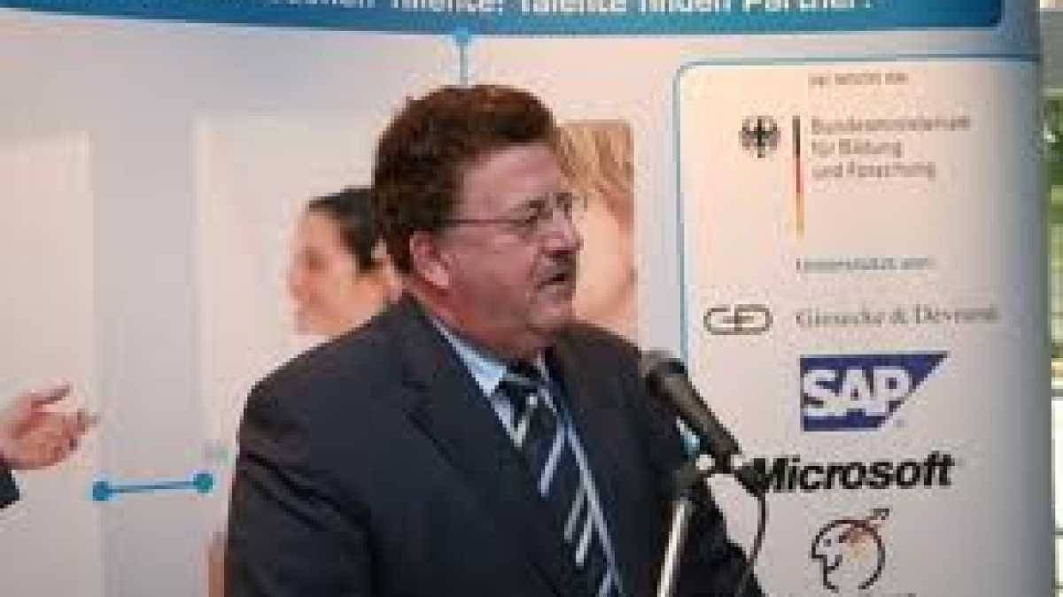 Immagine di Strategia (e gaffe) dell’inviato speciale di Berlino ad Atene