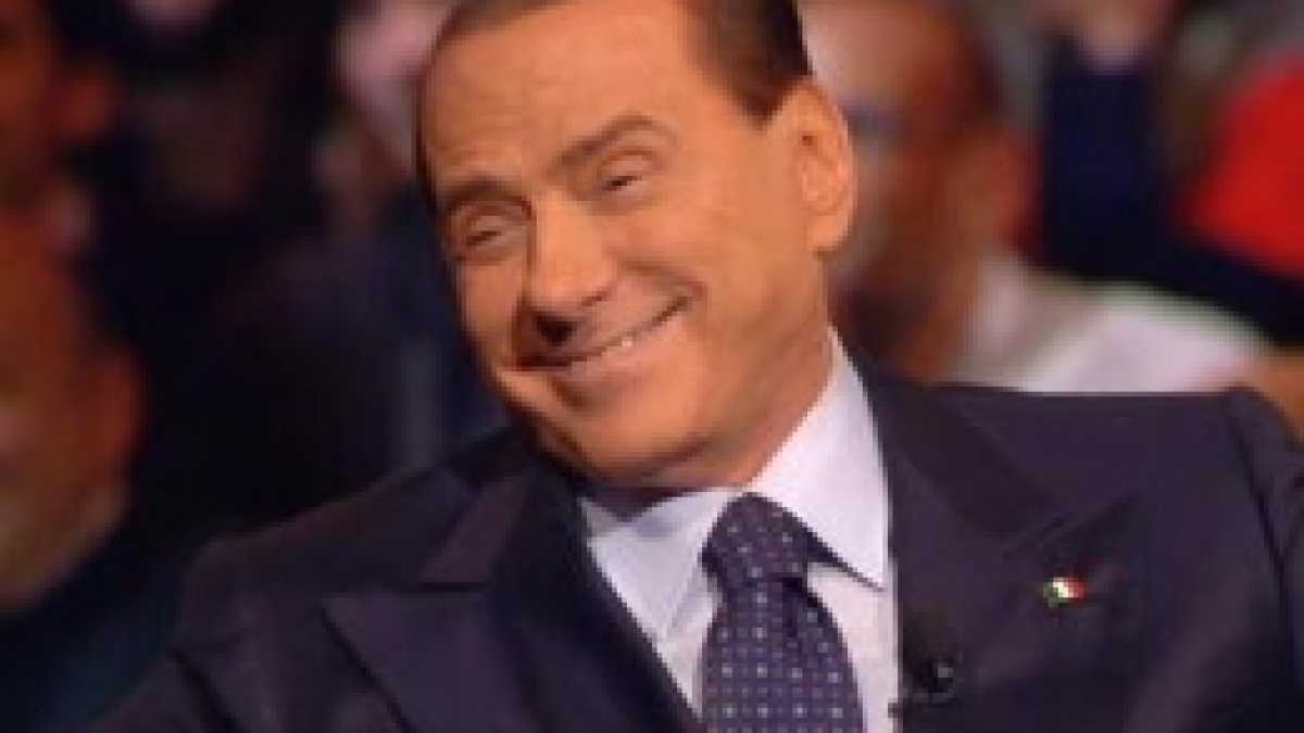 Immagine di I sermoneggi dei puritanucci ti fanno perdonare sempre Berlusconi