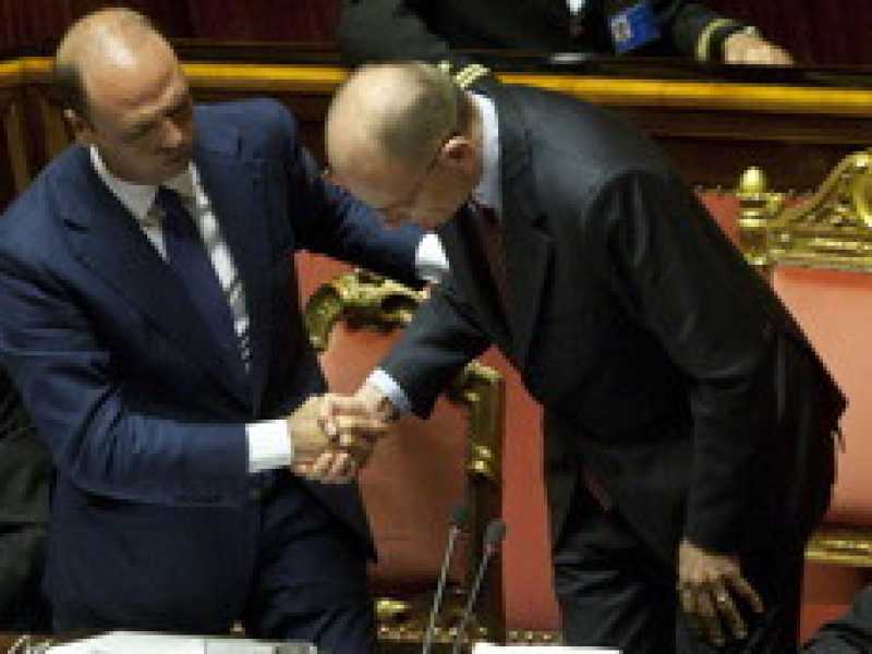 Letta ai senatori: "Non c'è responsabilità oggettiva di Alfano"