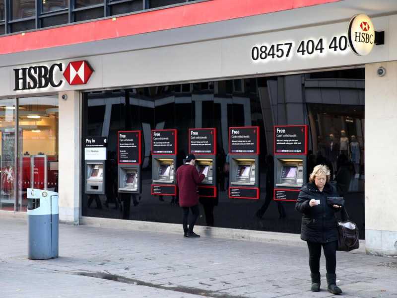 Una filiale dell'HSBC (foto LaPresse)