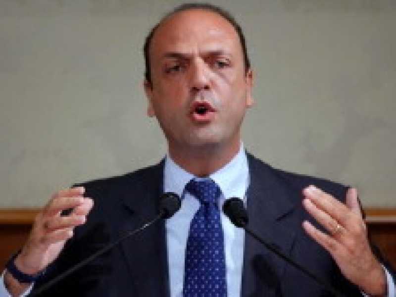 "Serie, forti, vere e dolorose". Le parole di Schifani non dispiacciono al Pdl