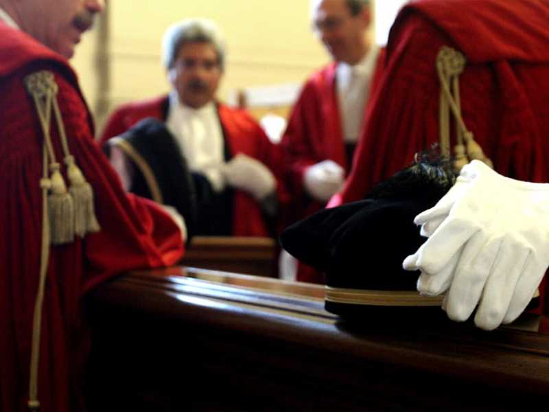 Perché la Consulta va riformata. Parla un ex giudice, Cassese