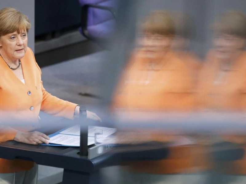 Il balletto di Tsipras, l'Isis in Egitto e Wimbledon. Di cosa parlare stasera a cena