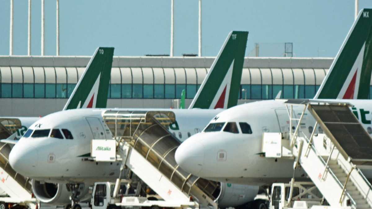 Immagine di Alitalia e il ritorno della soluzione Lufthansa (con esuberi)