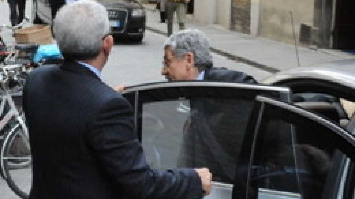 Immagine di D'Alema dopo l'incontro con Renzi: "Escluderlo è stato un errore"