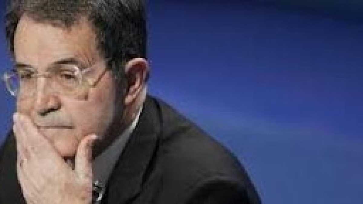 Immagine di Prodi, un’incongruenza curricolare (una laurea e un PhD in più)
