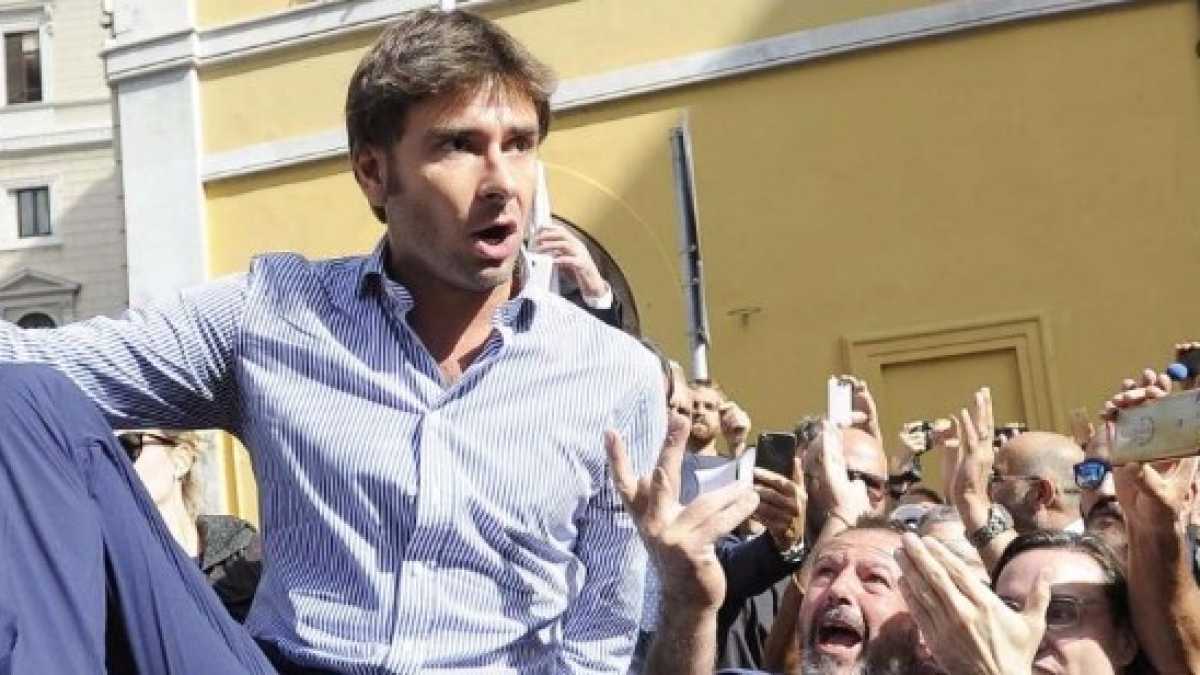 Immagine di Pappalardo e il grillismo che si mangia il grillismo