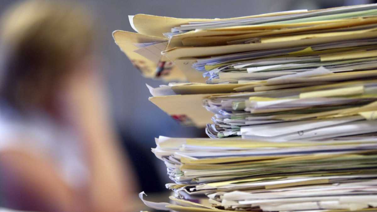 Immagine di Così la burocrazia blocca gli investimenti stranieri in Italia