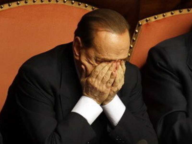 Consigli al Cav. per fare della sua condizione di vittima un gran successo