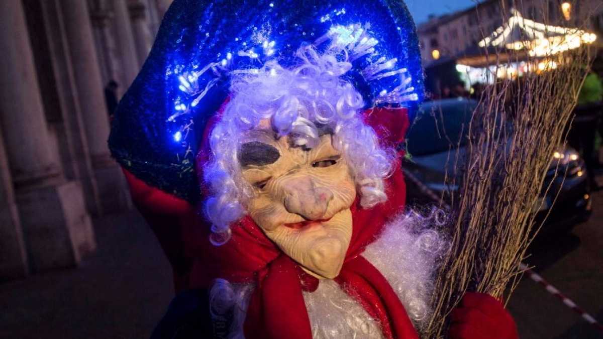 Immagine di Se la Befana avesse un naso meno prominente