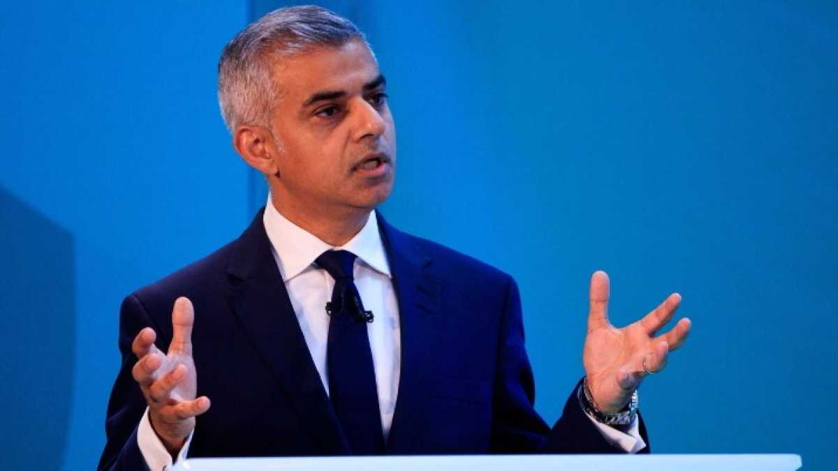 Immagine di Differenza tra Londra e Parigi. Parole vuote di Sadiq Khan
