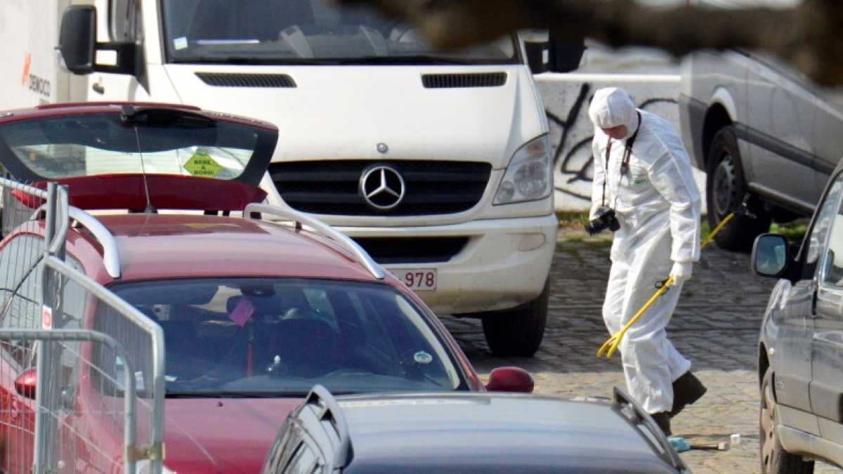 Immagine di Ad Anversa la polizia arresta un uomo che ha provato a investire dei passanti