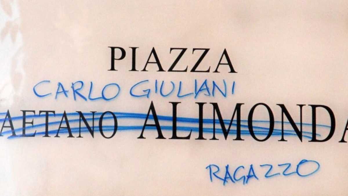Immagine di Carlo Giuliani e la grottesca deriva estremistica Mdp