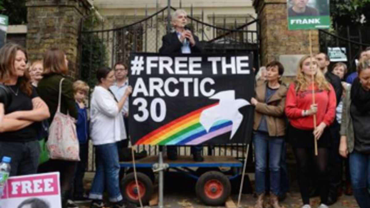 Immagine di Perché la Russia non applica a Greenpeace il modello Snowden