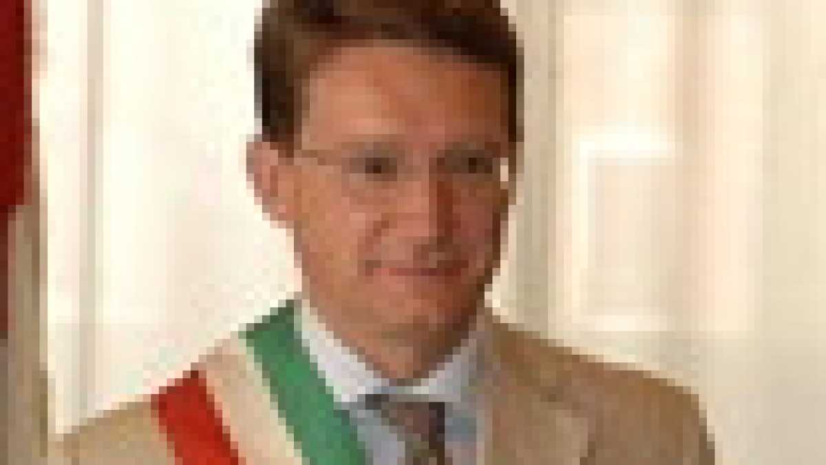 Immagine di Diario di un sindaco insonne alle prese con la generazione dei falliti