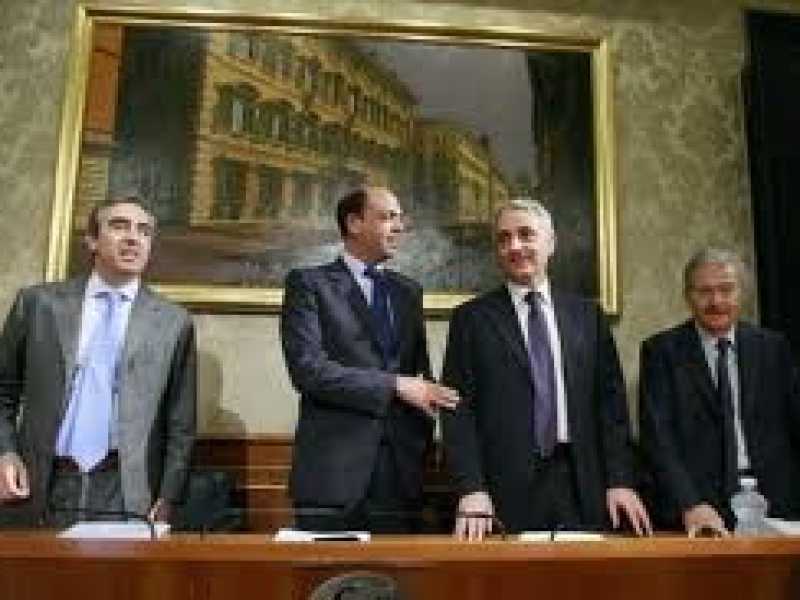 Così Alfano cerca di rilegittimare il Pdl nell’èra post carismatica