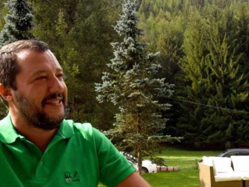 Matteo Salvini a Ponte di Legno (foto LaPresse)