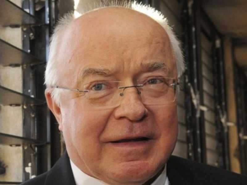 Pedofilia, arrestato ex nunzio in Vaticano per ordine del Papa