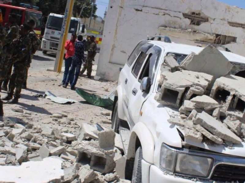 Somalia, autobomba a Mogadiscio (foto LaPresse)