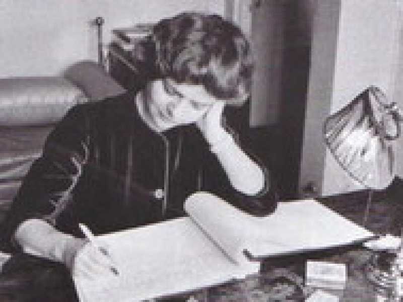 I saggi brevi di Elsa Morante ovvero il gioco della ricerca della verità