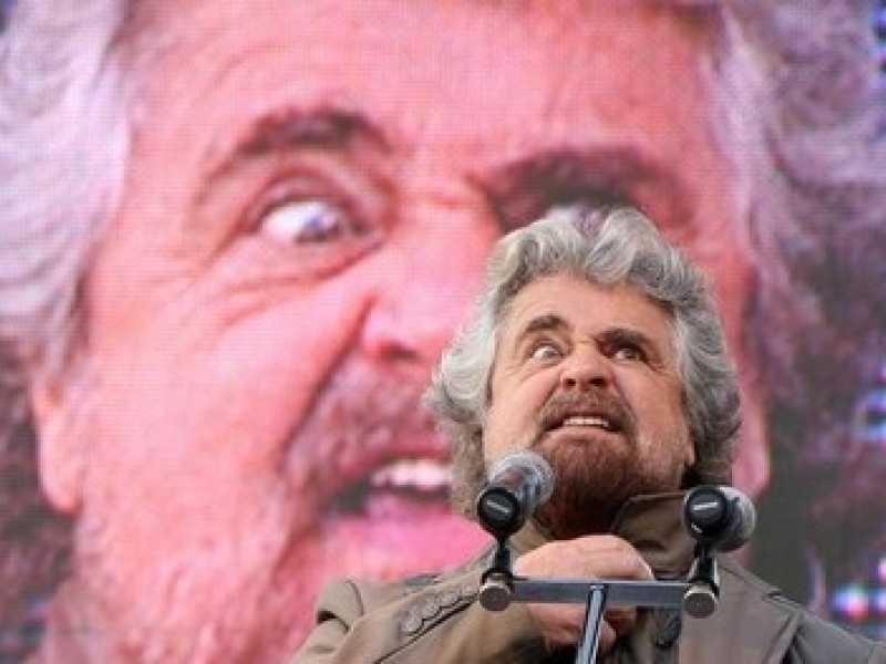La setta di Grillo raccontata dagli adepti sedotti e traditi