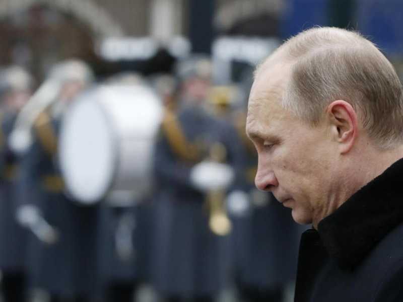 Le nuove sanzioni alla Russia, la Ferrari e Cesare Battisti