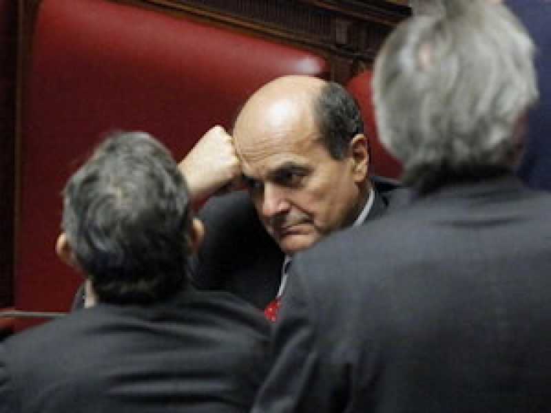 Non solo legge elettorale. La pax bersaniana tra teatro, cazzotti e realtà