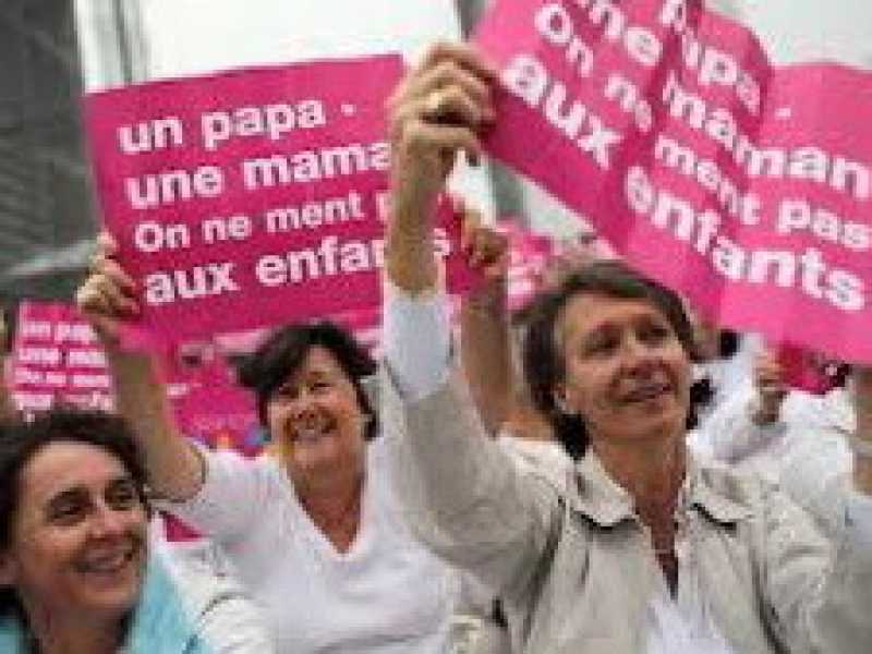 Così il tema gay assilla la chiesa, tra leggi ostili e un’inconfessabile lobby