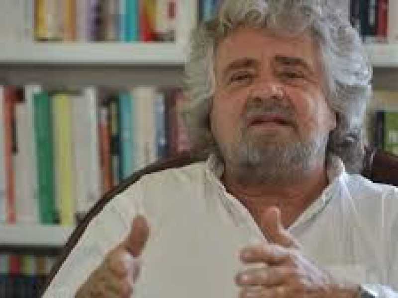 Grillo: "I tagli a Camera e Senato non bastano"