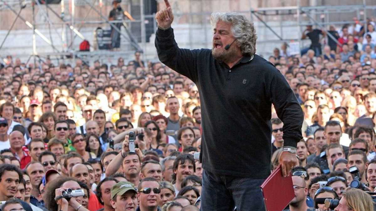 Immagine di Grillo teme un V-Day fiacco e lo irrobustisce con supercazzole economiche