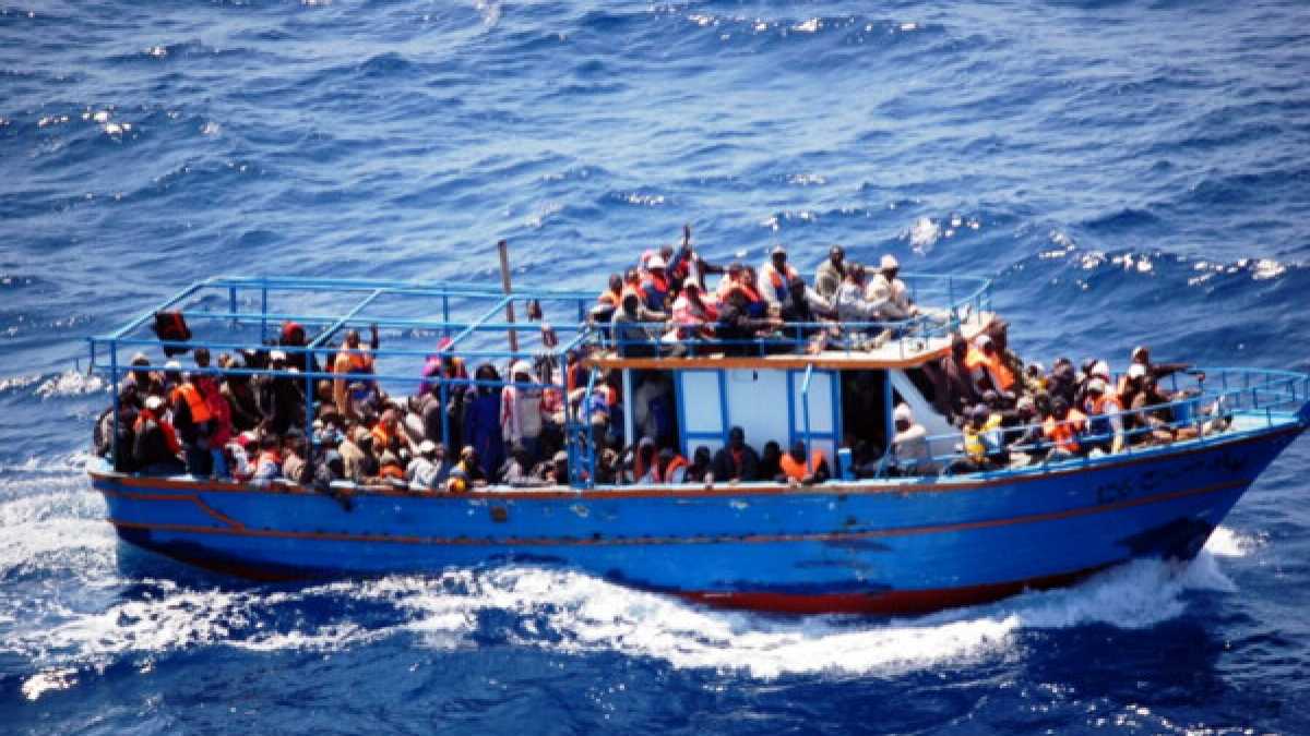 Immagine di Continuano i salvataggi in mare al largo delle coste della Sicilia
