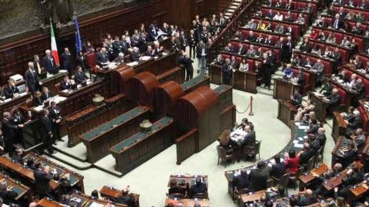 Immagine di Perché è il trasformismo il segreto della debolezza politica in Italia