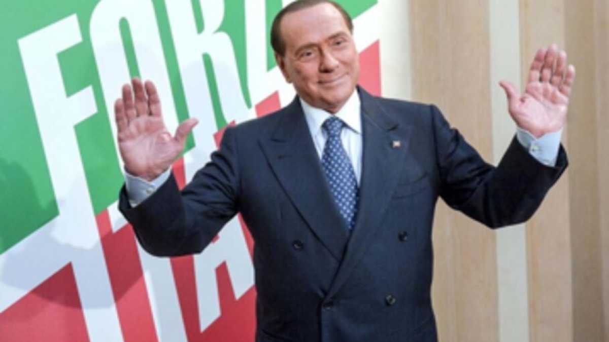 Immagine di Per Forza Italia "il governo delle larghe intese è finito"