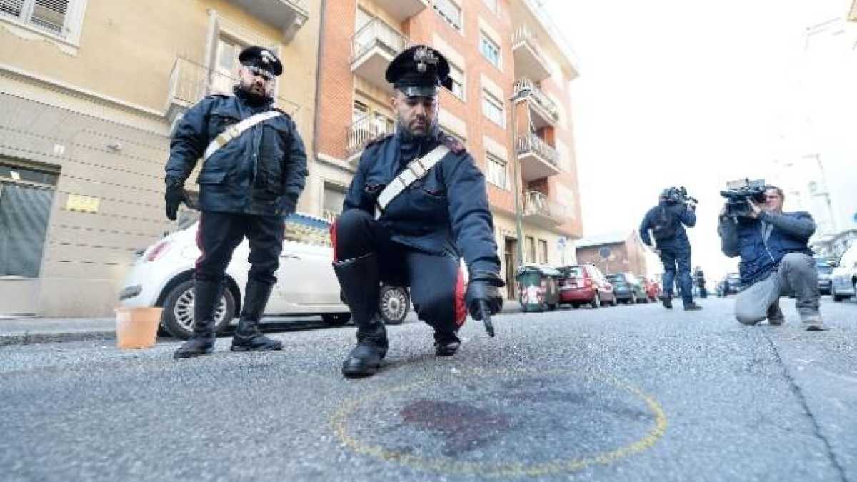 Immagine di I due amanti che hanno sparato al marito di lei. Il vecchio che ha soffocato il figlio disabile
