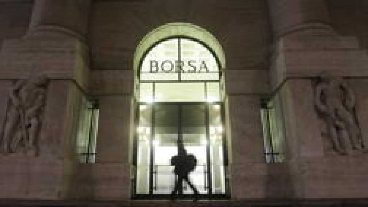 Immagine di La relativa stabilità politica spinge la Borsa e attira gli investitori