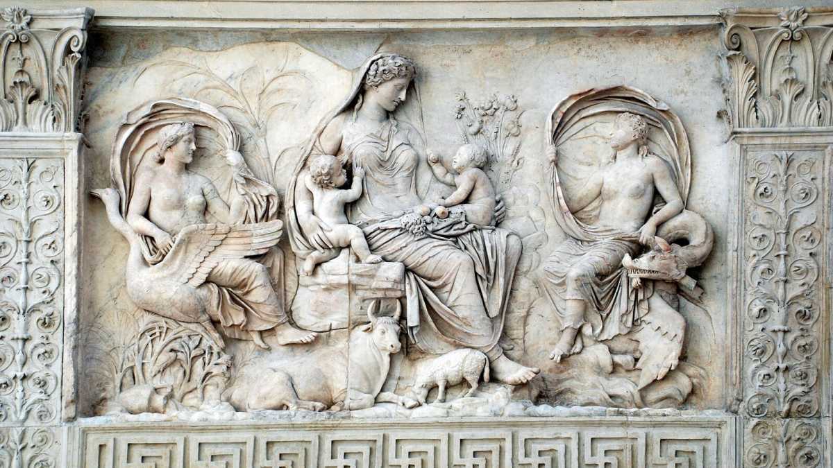 Immagine di Il compleanno dell’Urbe è oggi, il Natale di Roma Aeterna è in tutti i giorni illuminati da Apollo e Diana