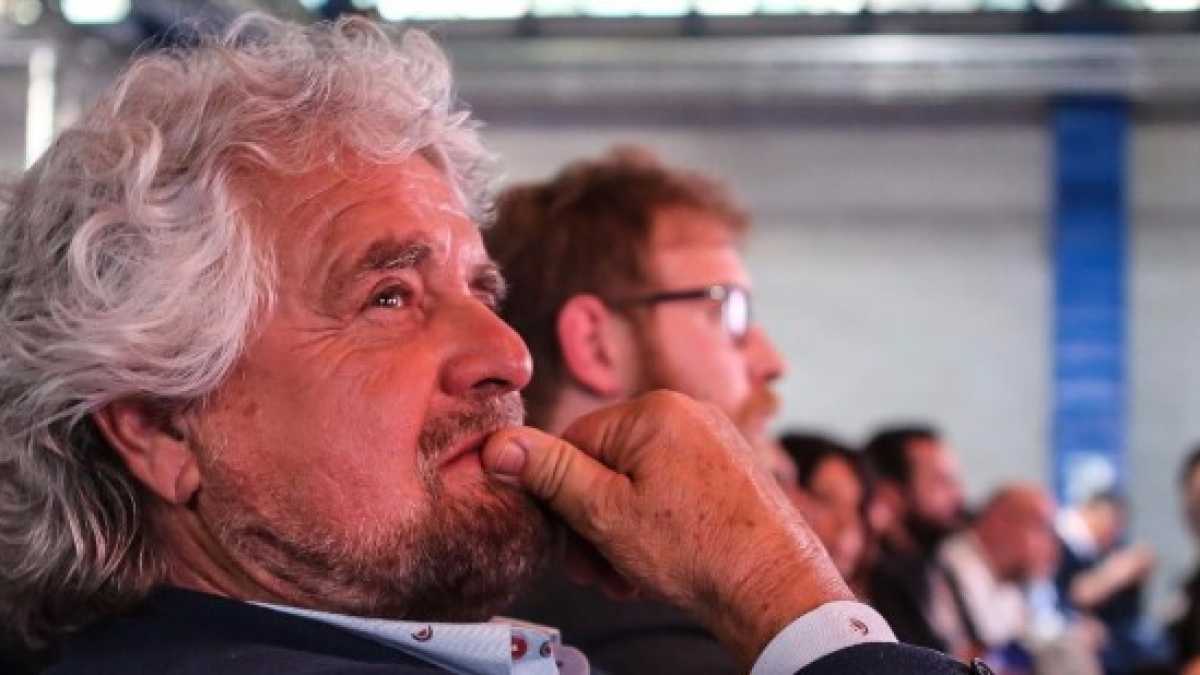 Immagine di Anche in Francia si accorgono della bufala della democrazia diretta del M5s