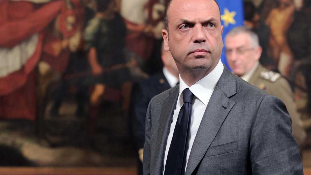 Immagine di Gli sbarchi e il mantra mediatico dello "sparare". Qualche punto fermo sulla Libia