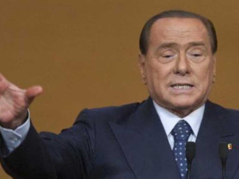 Berlusconi e il giorno degli sciacalli