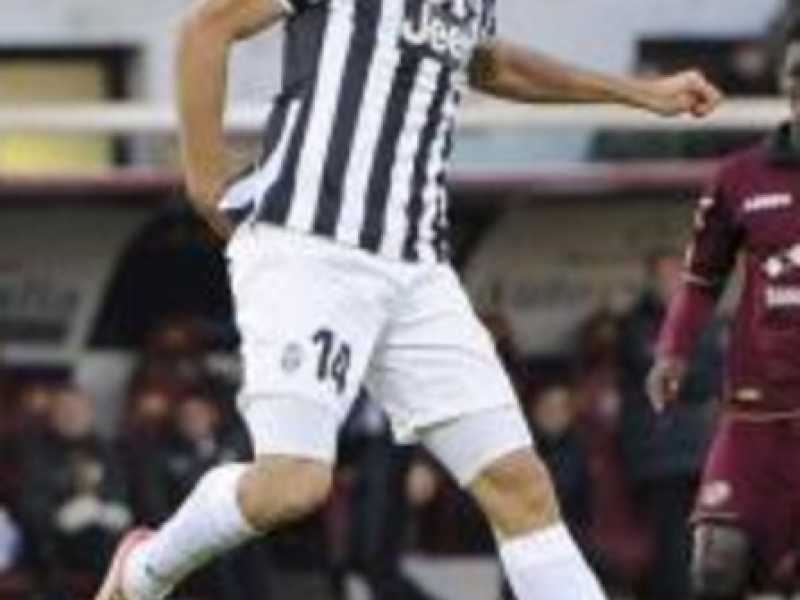 La Juve rinasce con Llorente, il Catania crolla con Legrottaglie
