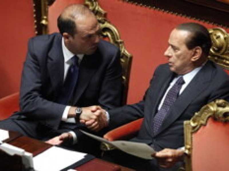 Il Cav. apre il teatro della crudeltà